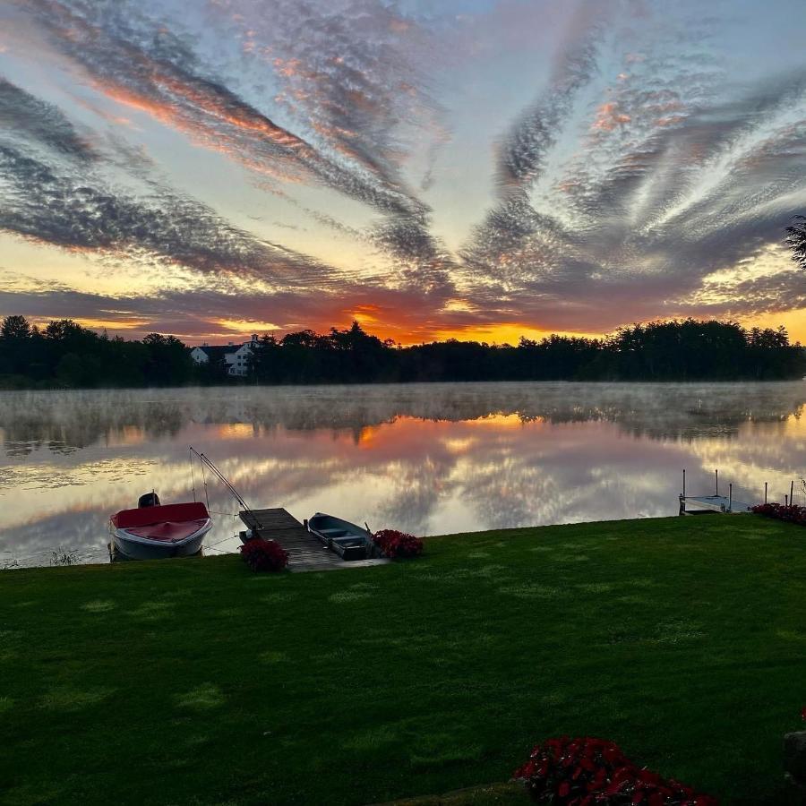Welcome To The Lake Northwood Экстерьер фото